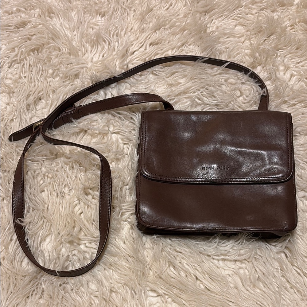Brown leather crossbody purse